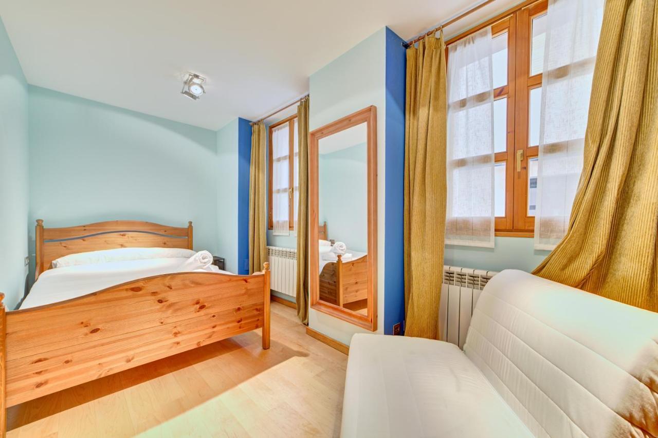 Apartamento La Laurel By Clabao Logrono Bagian luar foto