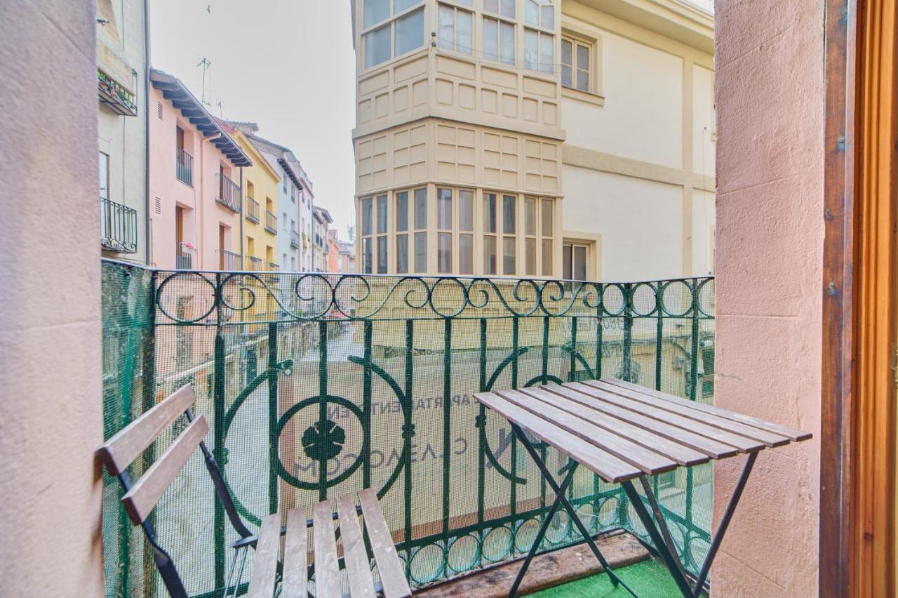 Apartamento La Laurel By Clabao Logrono Bagian luar foto