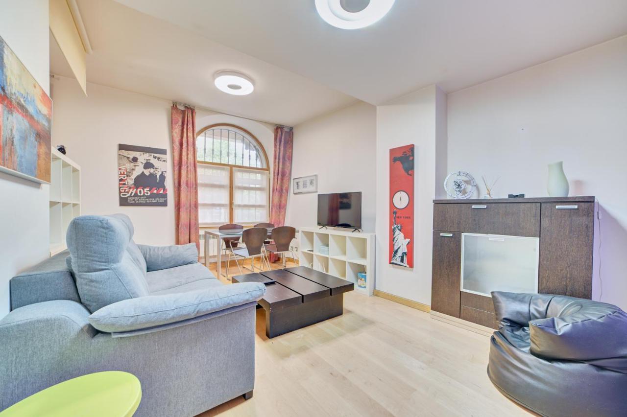 Apartamento La Laurel By Clabao Logrono Bagian luar foto